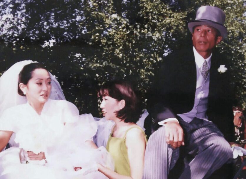 舘ひろしの奥さん・足立幸子の結婚式写真で迫る素顔と“子どもなし”の理由1